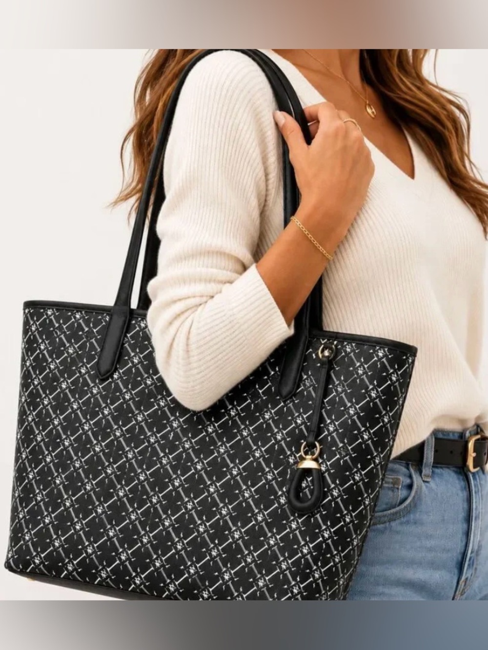 Ralph Lauren Tote bag ( straps are worn )